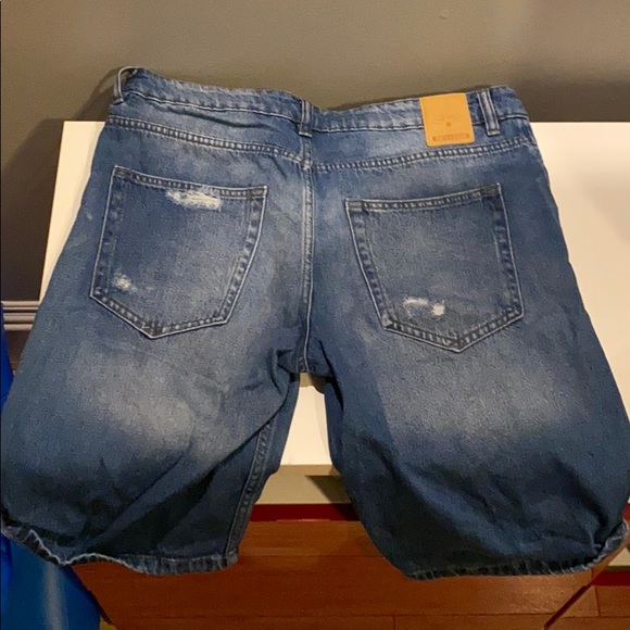 Only & Sons Jean Shorts- Almost New - Picture 2 of 2